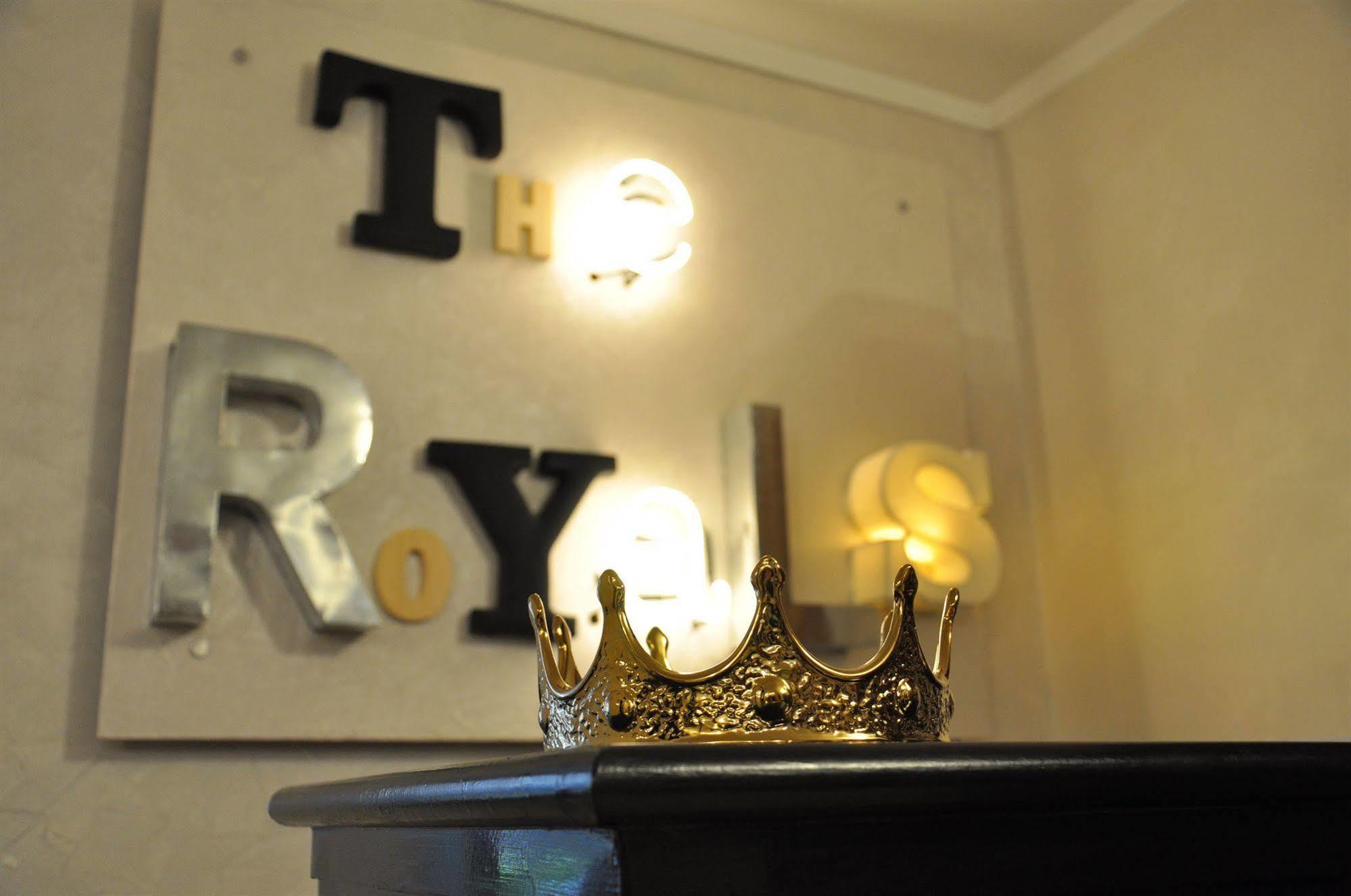 Bed and Breakfast The Royals Experience Neapel Exterior foto